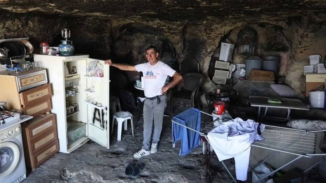 Hatay’da Depremden Sonra Mağaraya Sığınan Adam Tebligatla Sarsıldı 2